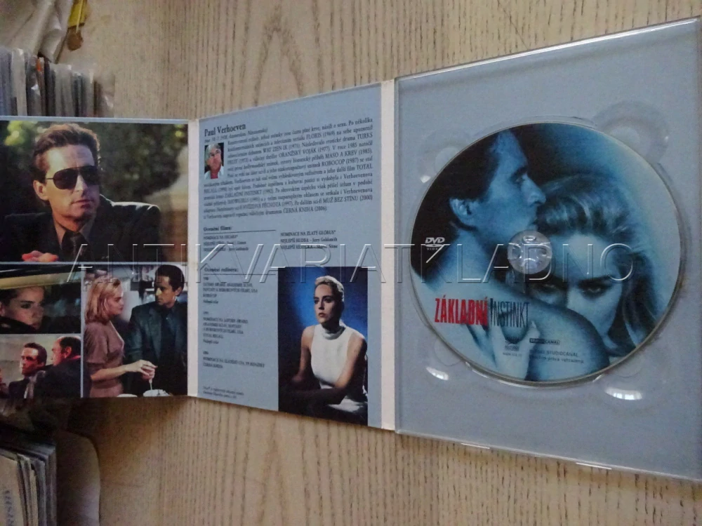 ZÁKLADNÍ INSTINKT, M. DOUGLAS, S. STONE, DVD FILM
