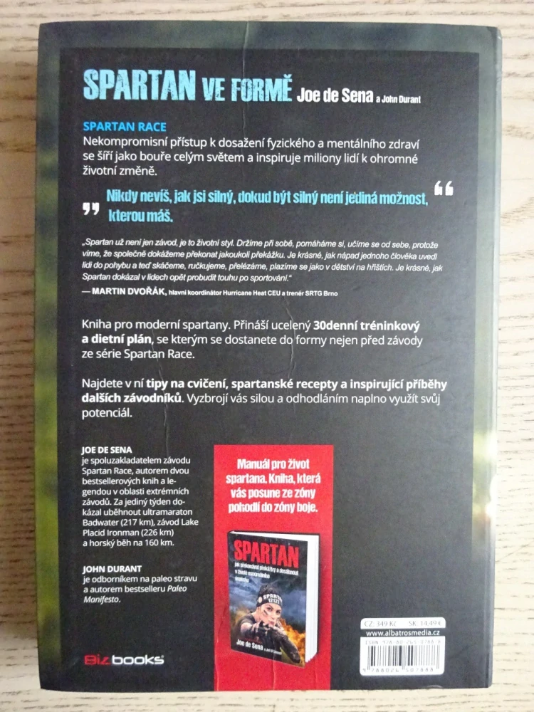 SPARTAN VE FORMĚ, JOE DE SENA, **an