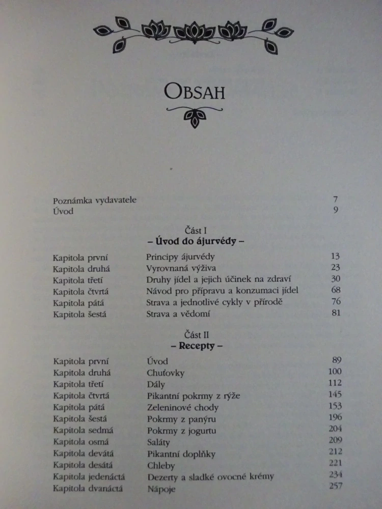 ÁJURVÉDA, LÉČIVÁ KUCHYNĚ, HARISH JOHARI, **an