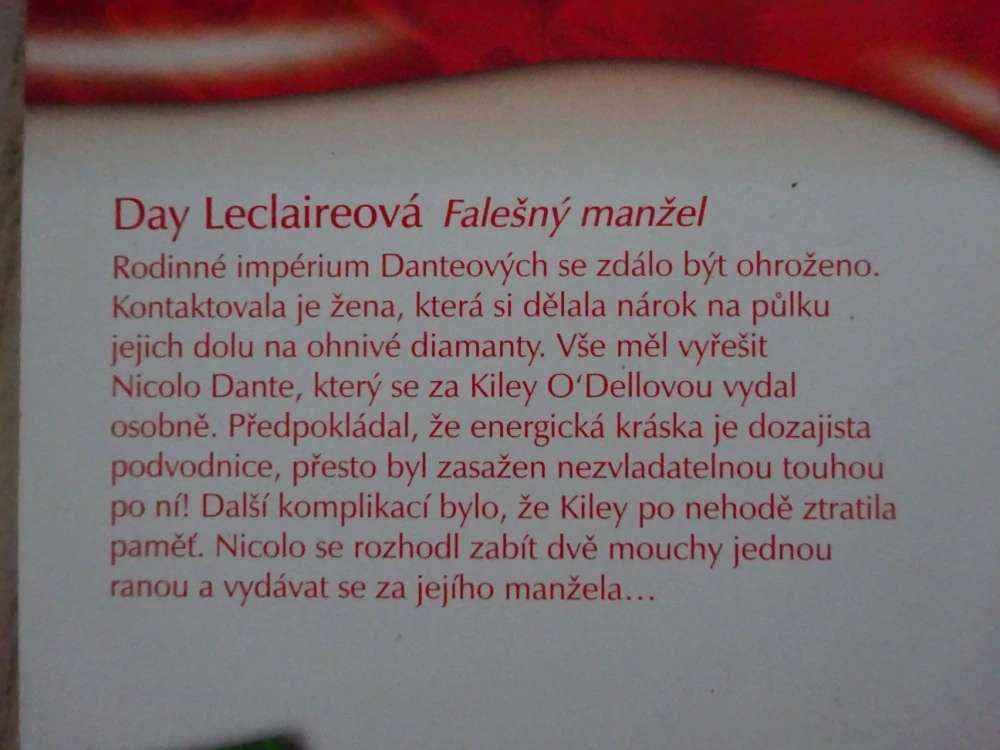 FALEŠNÝ MANŽEL, DAY LECLAIREOVÁ, **an