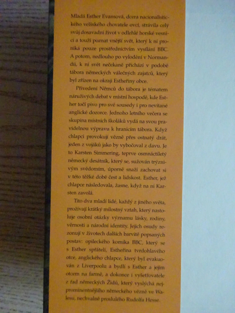 VELŠANKA, PETER HO DAVIES, **an