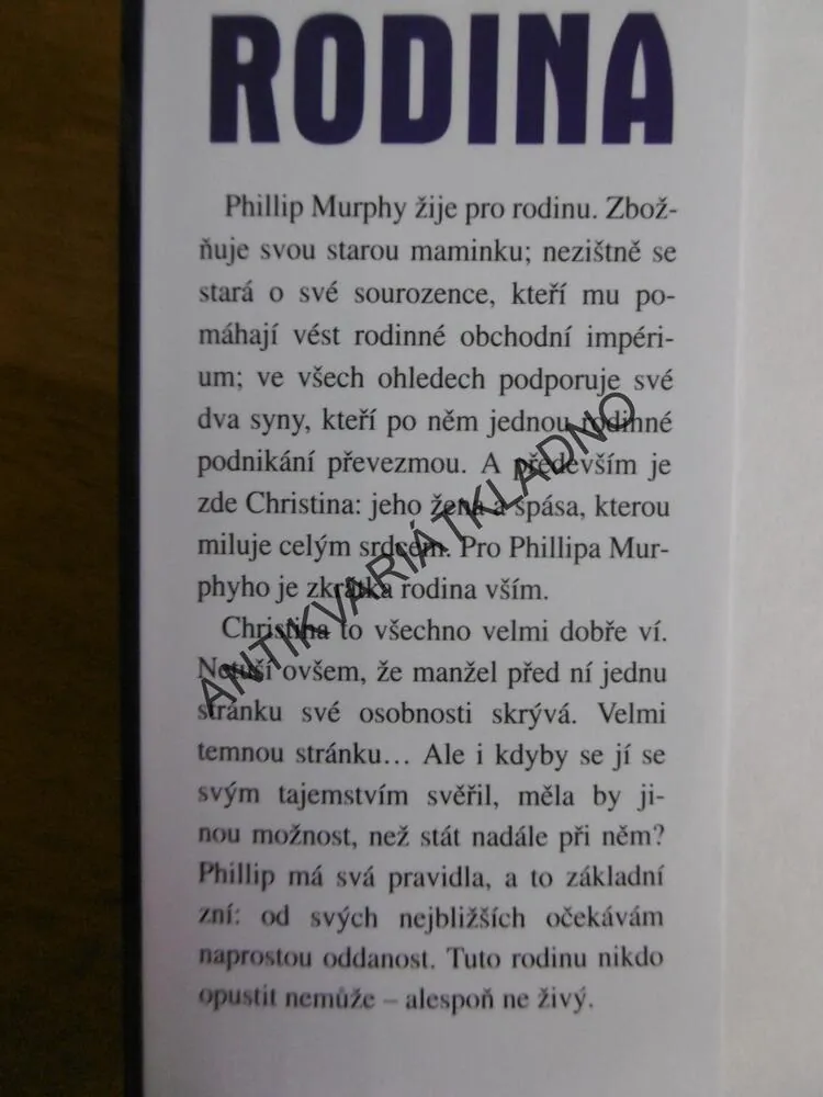 RODINA, MARTINA COLE