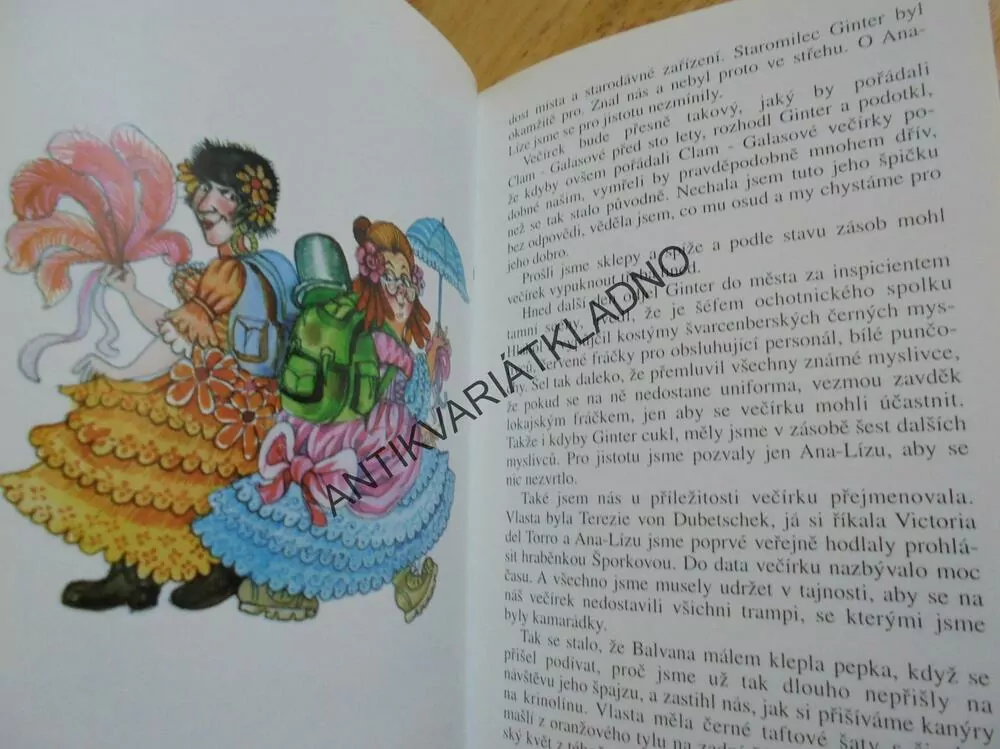 DVĚ DÁMY S RUKSAKEM, KLIMTOVÁ, AUTOGRAM