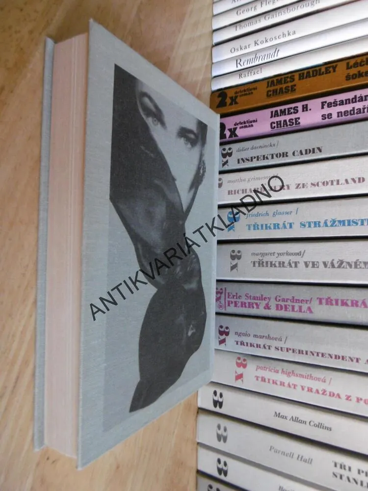 TŘIKRÁT OBHÁJCE PERRY MASON, E.S. GARDNER, **an