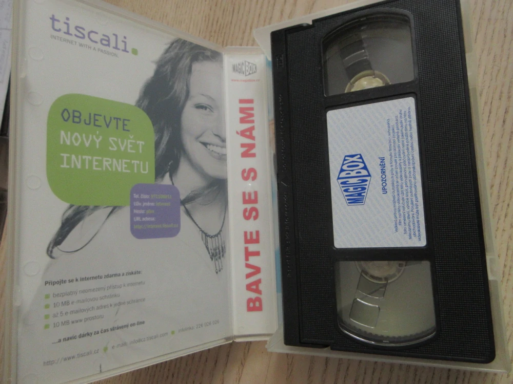 VÁLKA POLICAJTŮ, G. DEPARDIEU, D. AUTEIL, VHS VIDEOKAZETA