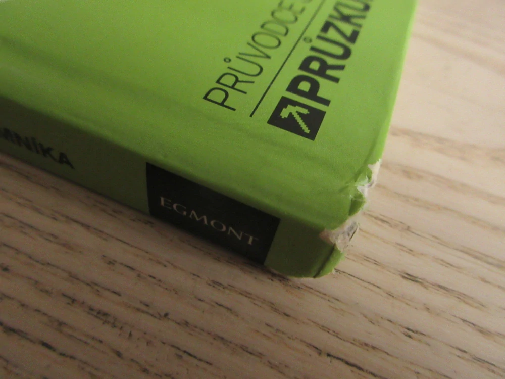 MINECRAFT: PRŮVODCE SVĚTEM PRŮZKUMNÍKA, MOJANG, **an