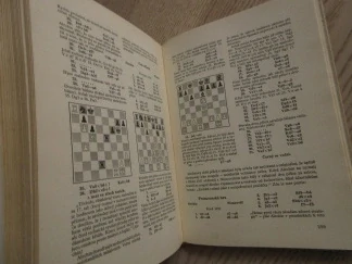 ALECHINŮV ŠACHOVÝ ODKAZ, DÍL 1., A. KOTOV, **an