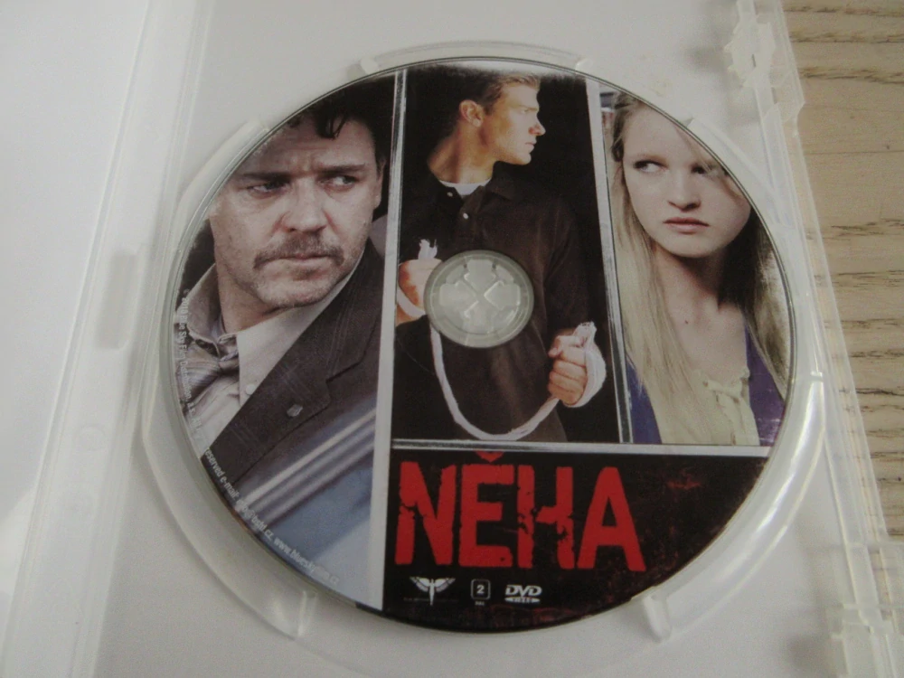 NĚHA, R. CROWE, J. FOSTER, GB OBAL, ČESKÁ VERZE, DVD FILM