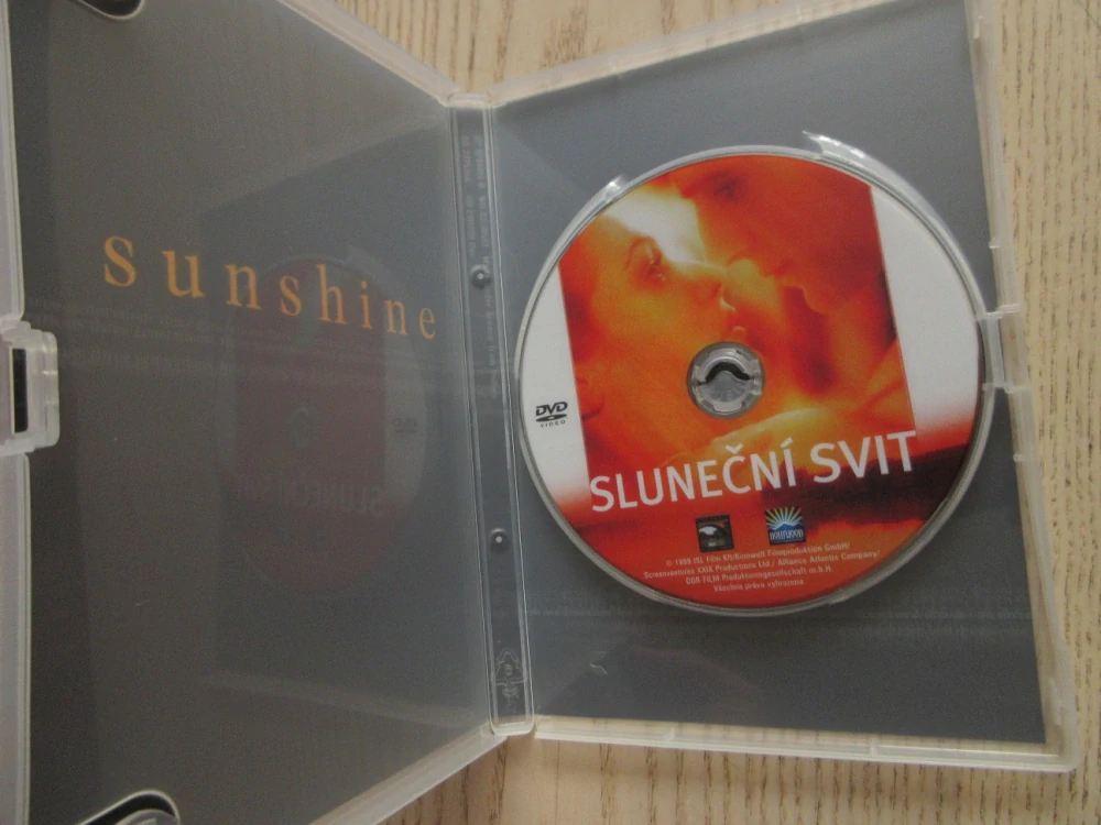 SLUNEČNÍ SVIT, R. HARRIS, R. WEISZ, GB OBAL, ČESKÁ VERZE, DVD FILM