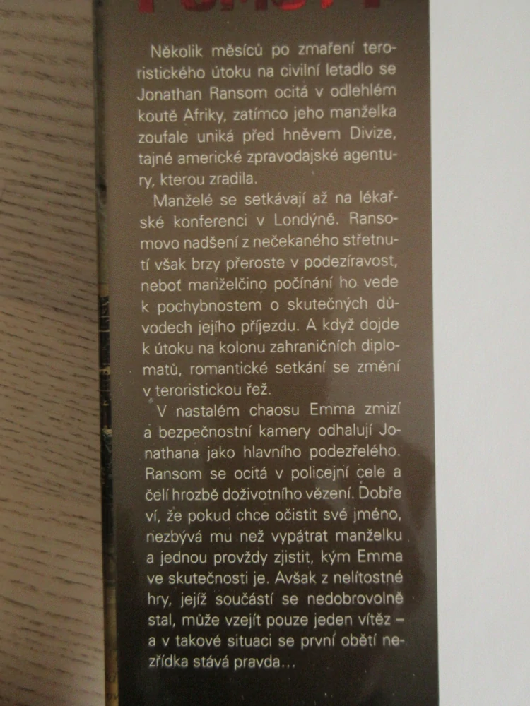 PRAVIDLA POMSTY, CHRISTOPHER REICH, **an