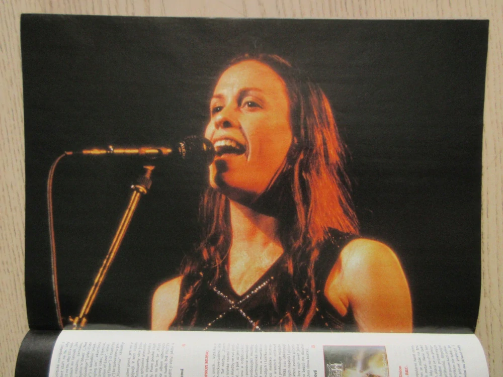 ROCKOVÝ MAGAZÍN SPARK, Č. 4/99, PLAKÁT AEROSMITH, ALANIS MORISSETTE, **an