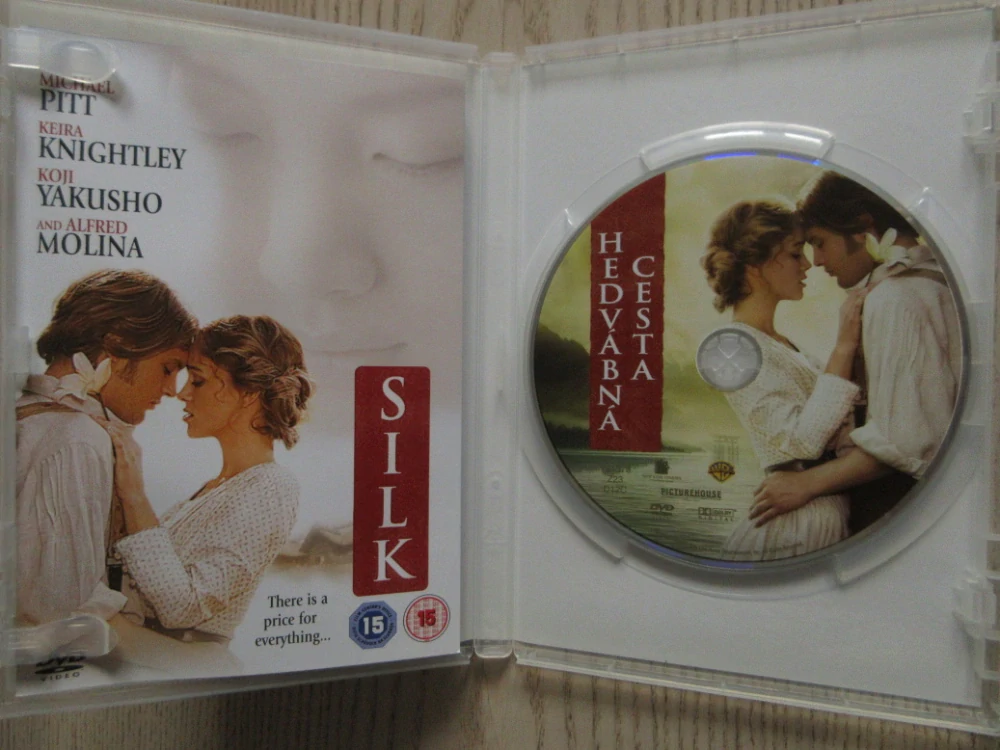 HEDVÁBÁ CESTA, M. PITT, K. KNIGHTLEY, GB OBAL, ČESKÁ VERZE, DVD FILM