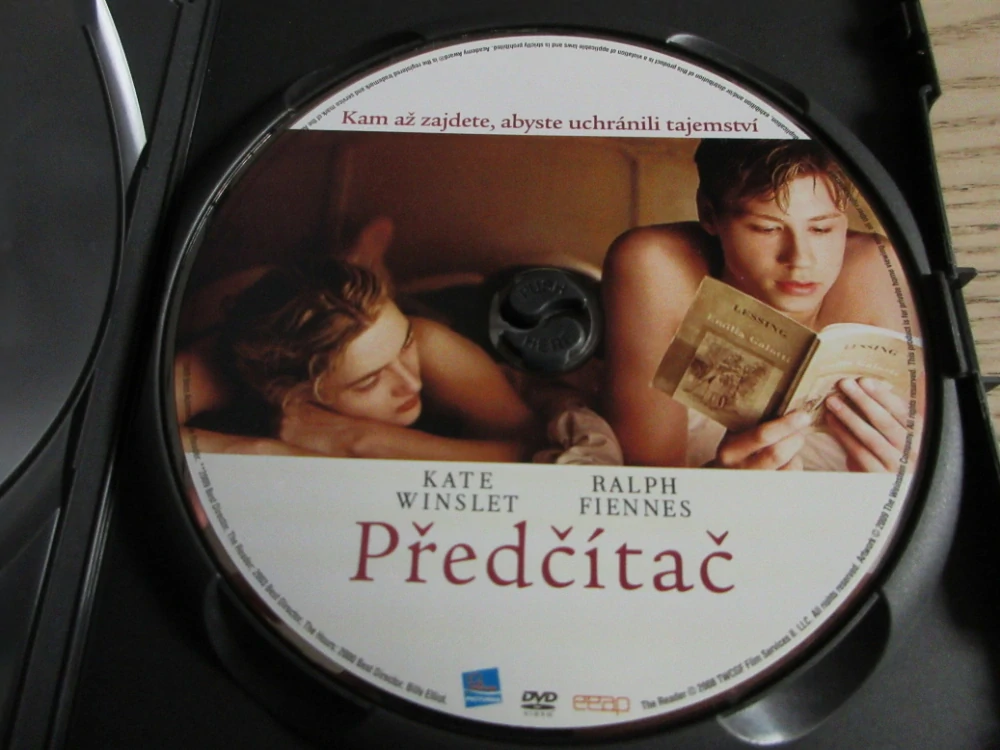 PŘEDČÍTAČ, K. WINSLET, R. FIENNES, GB OBAL, ČESKÁ VERZE, 2X DVD FILM