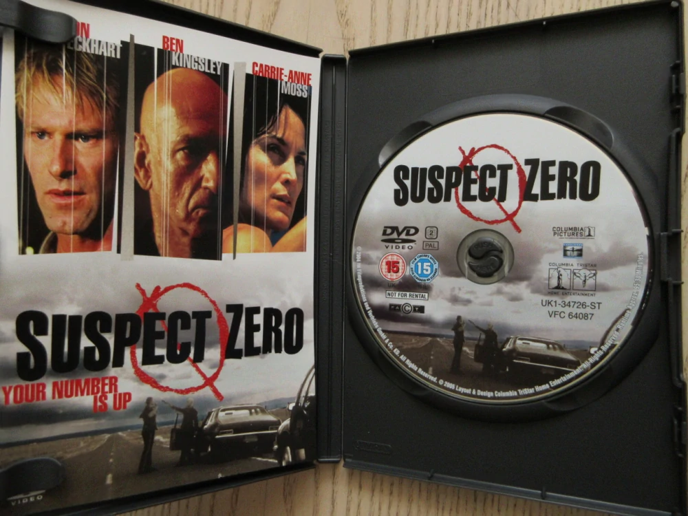 PODEZŘENÍ NULA, A. ECKHART, B. KINGSLEY, C.-A. MOSS, DVD FILM