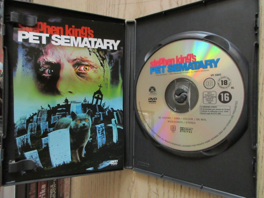 ŘBITOV DOMÁCÍCH ZVÍŘÁTEK, S. KING, F. GWYNNE, DVD FILM