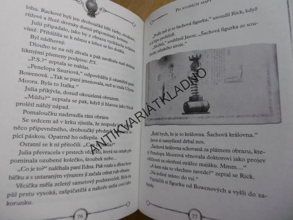 ZRCADLOVÝ DŮM, ULYSSES MOORE,