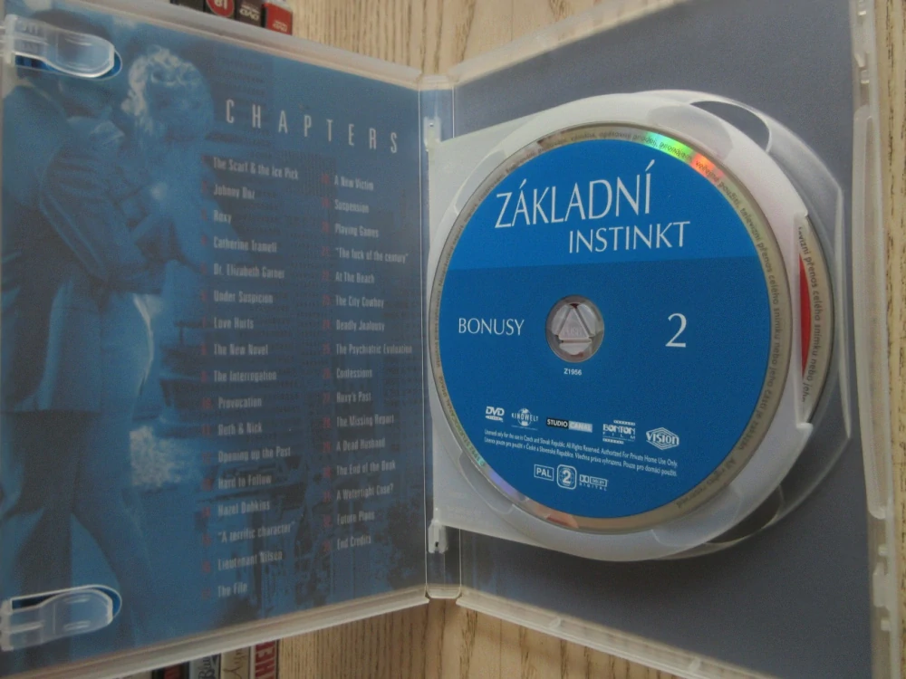 ZÁKLADNÍ INSTINKT, DOUGLAS, STONE, GB OBAL, 2X ČESKÉ DVD FILM