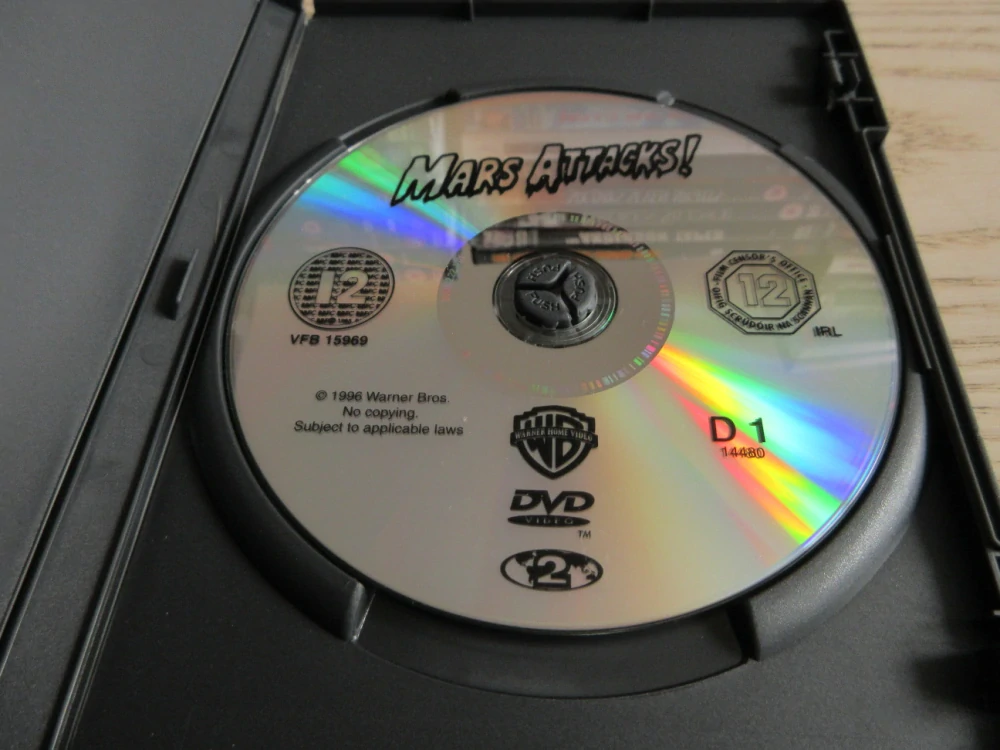MARS ÚTOČÍ, NICHOLSON, BROSNAN, CLOSE, GB OBAL, ČESKÉ TITULKY, DVD FILM