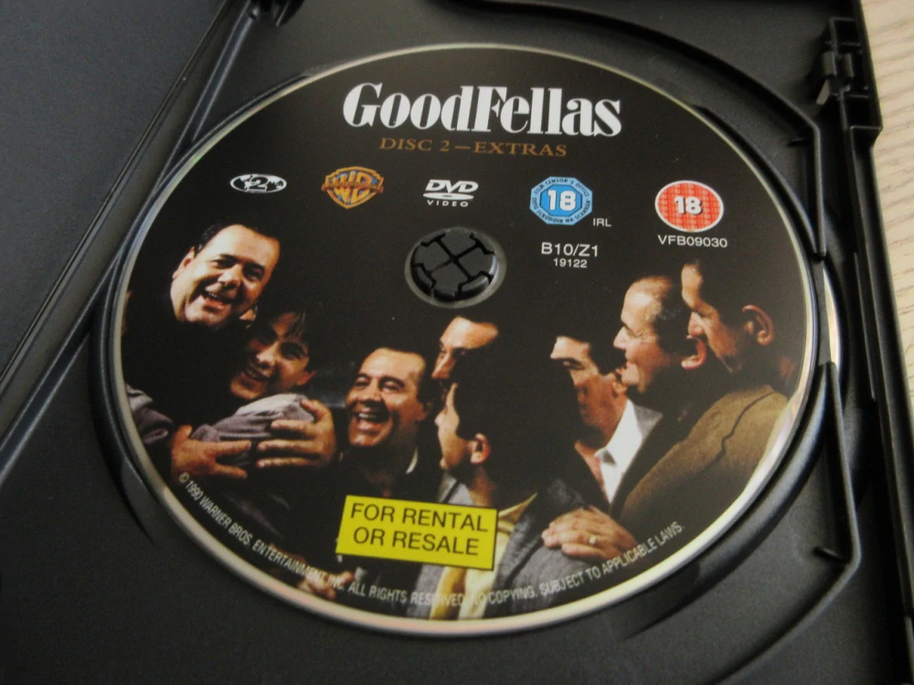 MAFIÁNI, GB. OBAL, ČESKÉ TITULKY, 2X DVD FILM VČETNĚ BOOK