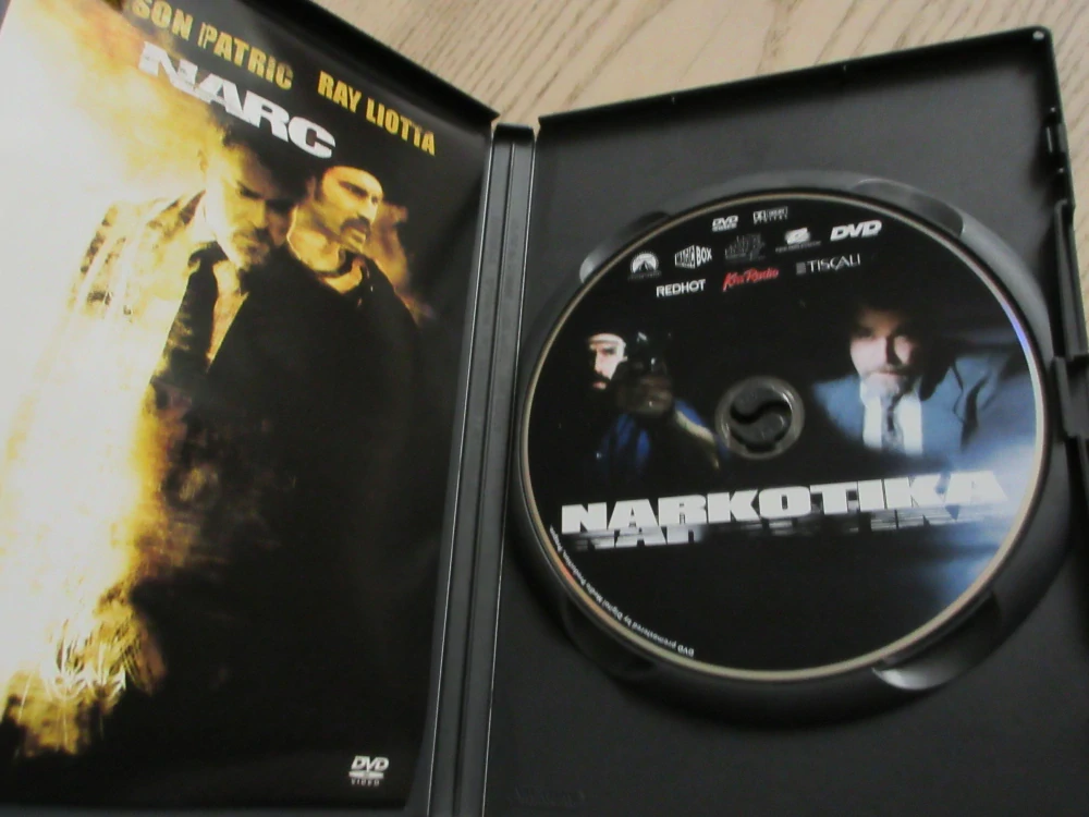 NARKOTIKA, J.PATRIC, GB OBAL, ČESKÁ VERZE, DVD FILM