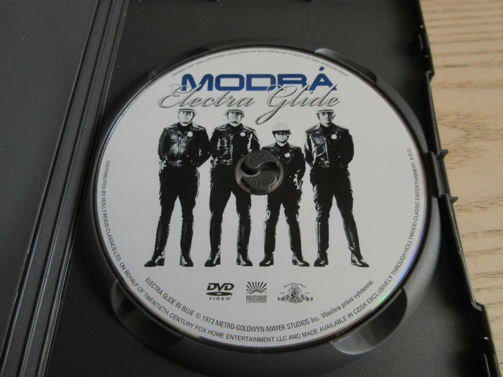 MODRÁ ELECTRA GLIDE, GB OBAL, ČESKÁ VERZE, DVD FILM