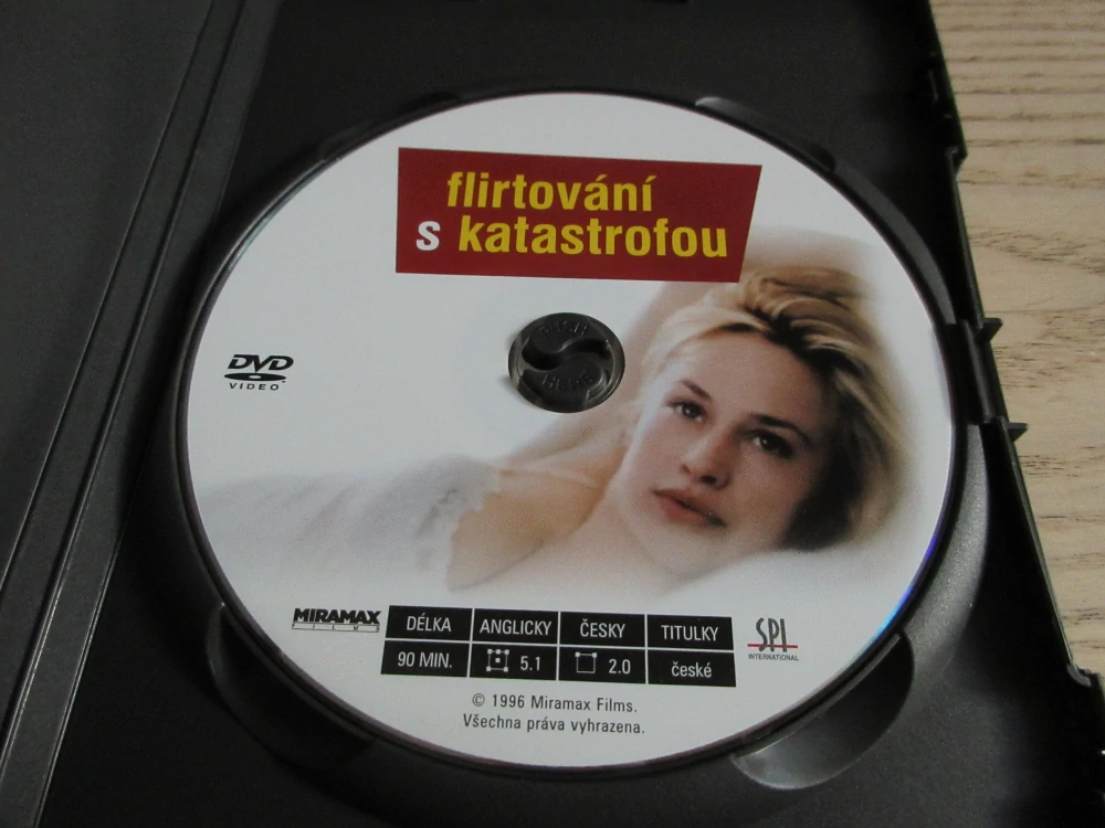FLIRTOVÁNÍ S KATASTROFOU, B.STILLER, GB OBAL, ČESKÁ VERZE, DVD FILM