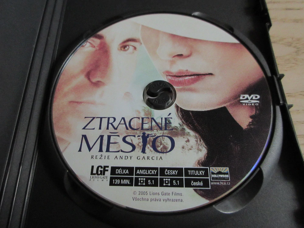 ZTRACENÉ MĚSTO, D.HOFFMAN, GB OBAL, ČESKÁ VERZE, DVD FILM