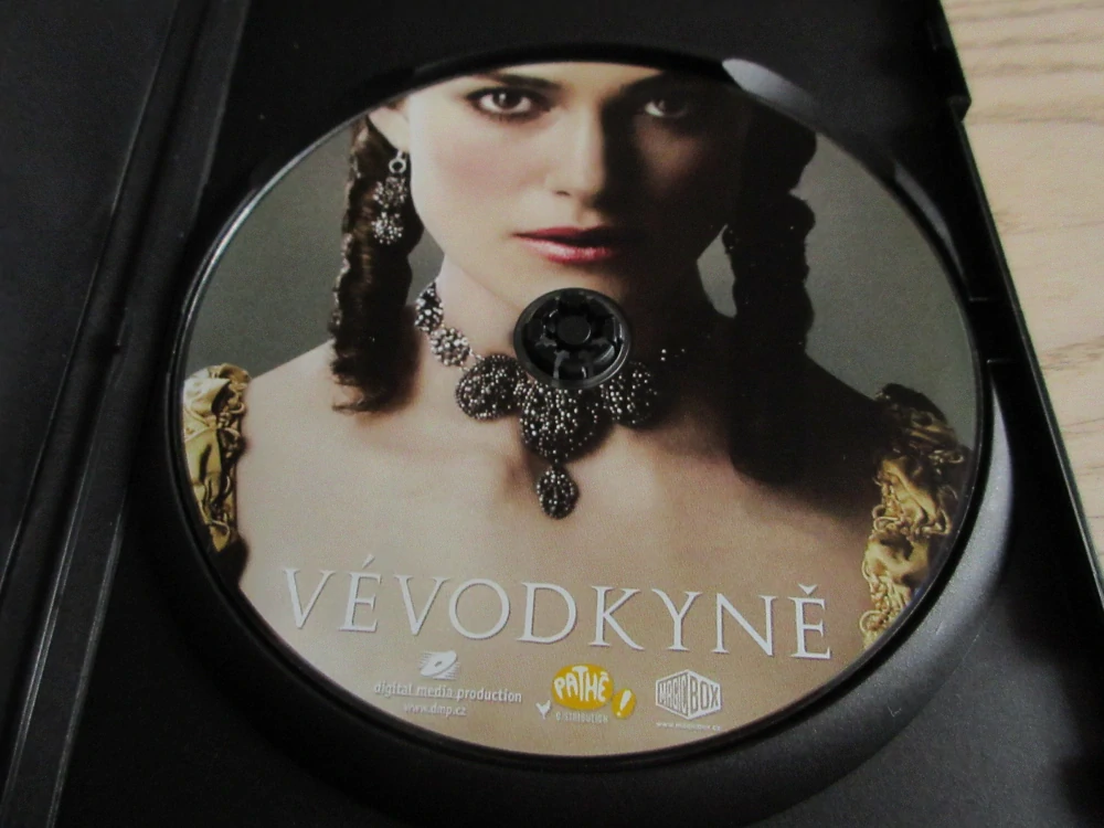VÉVODKYNĚ, K.KNIGHTLEY, GB OBAL, ČESKÁ VERZE, DVD FILM