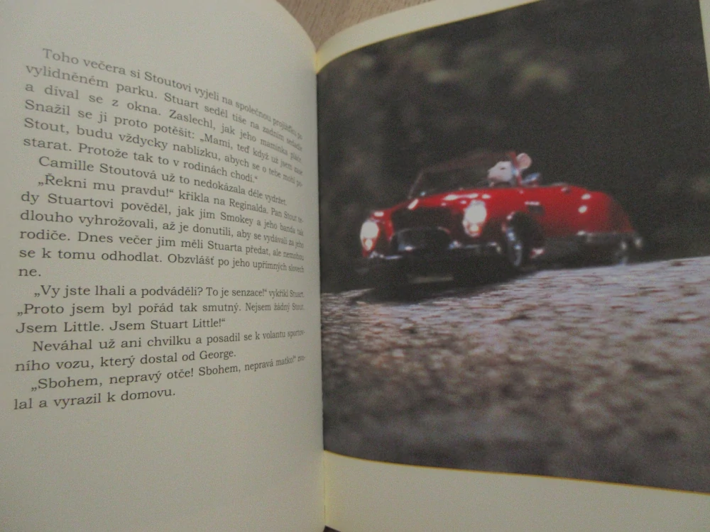 MYŠÁK STUART LITTLE, **an