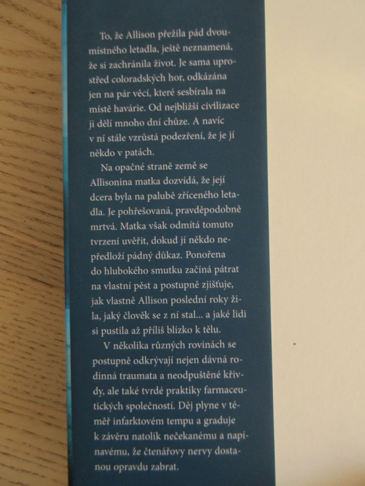 VOLNÝ PÁD, JESSICA BARRY, **an