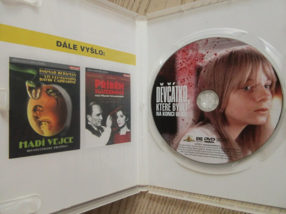 DĚVČÁTKO, KTERÉ BYDLÍ NA KONCI ULICE, J. FOSTER, M. SHEEN, DVD FILM