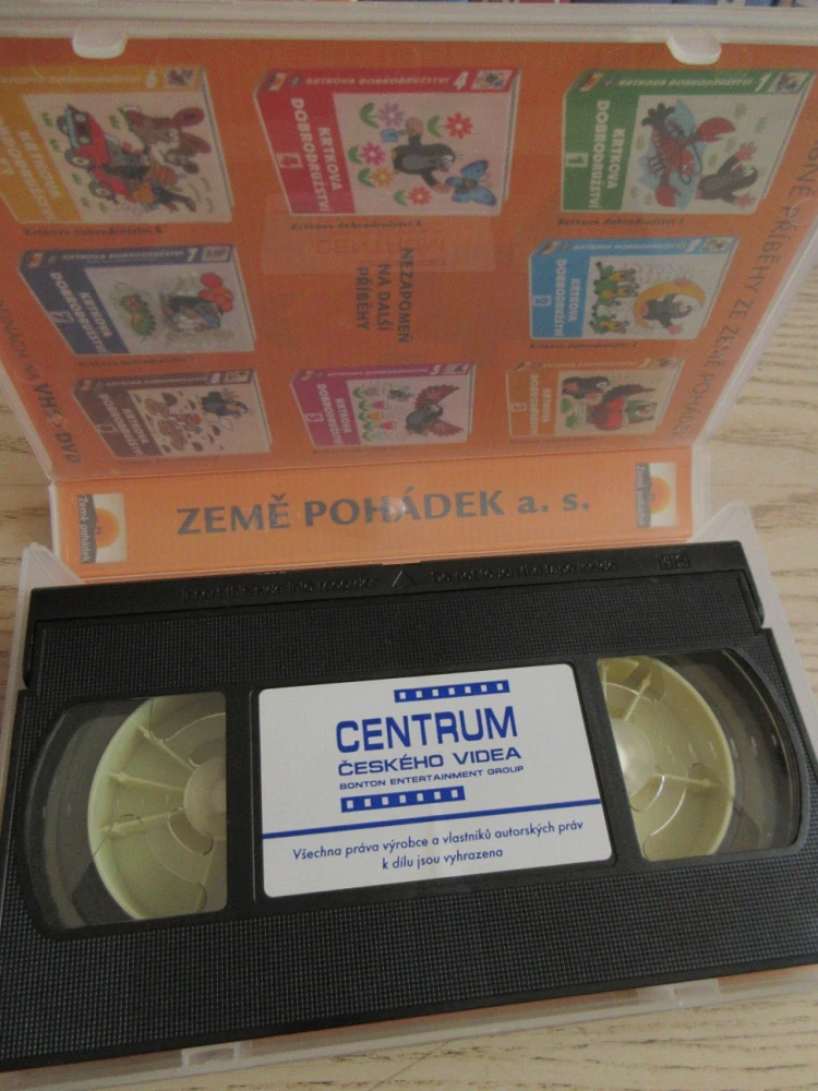 KRTKOVA DOBRODRUŽSTVÍ 4, VHS VIDEOKAZETA
