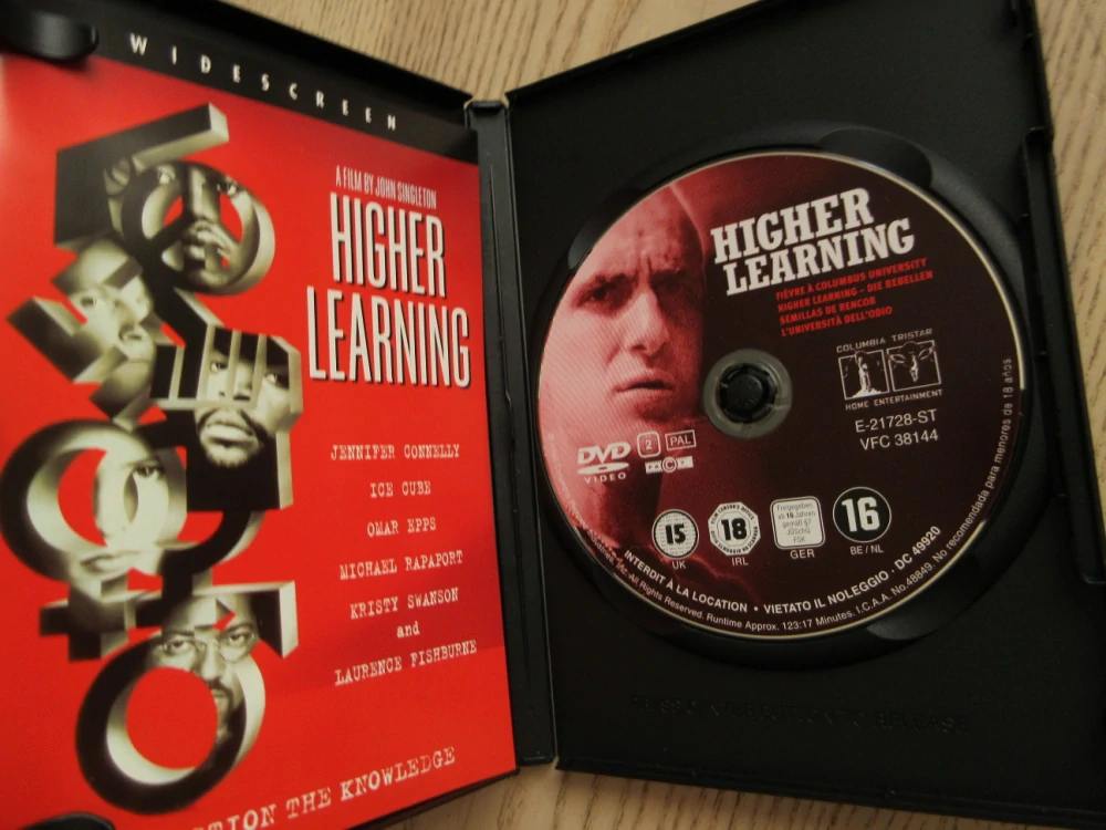 HOLÉ LEBKY, ČESKÉ TITULKY, DVD FILM