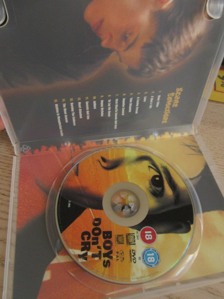 KLUCI NEPLÁČOU, H.SWANK, GB OBAL, ČESKÉ TIT. DVD FILM