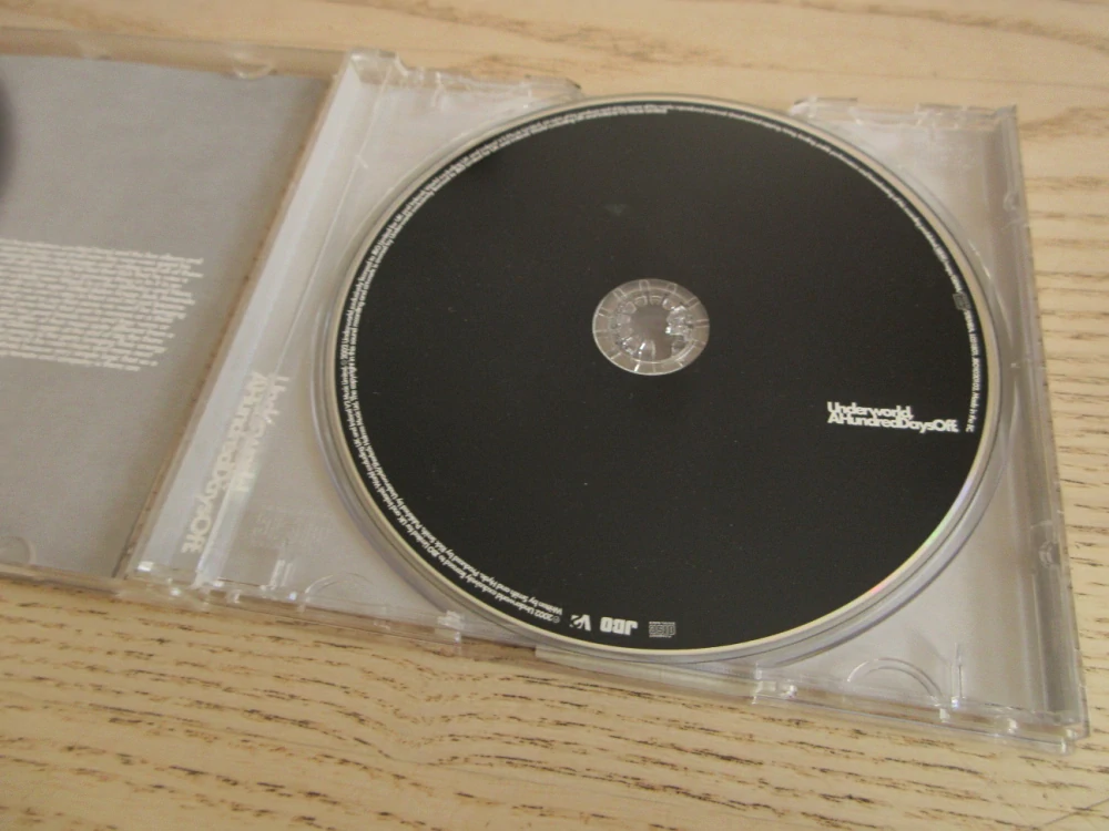 UNDERWORLD A HUNDRED DAYS OFF, CD HUDBA