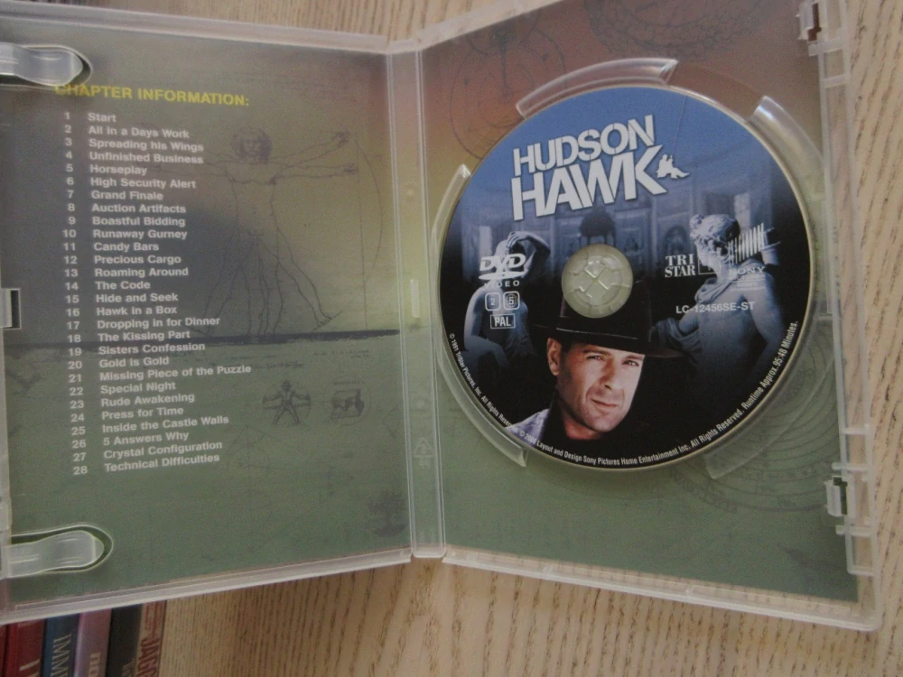 HUDSON HAWK, B.WILLIS, J.COBURN, GB OBAL, ČESKÉ TITULKY, DVD FILM