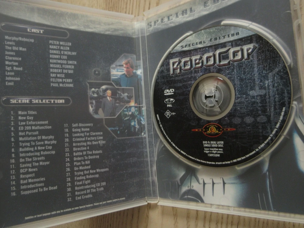 ROBOCOP, P.WELLER, GB OBAL, ČESKÉ TIT. DVD FILM