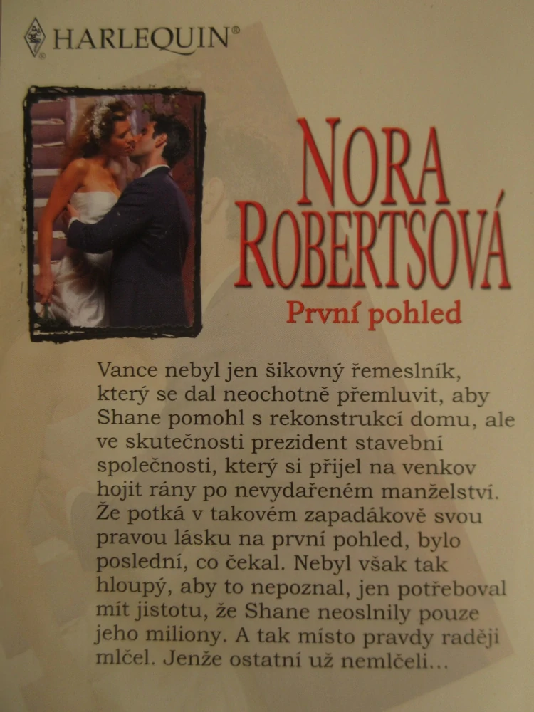 PRVNÍ POHLED, NORA ROBERTSOVÁ, **an