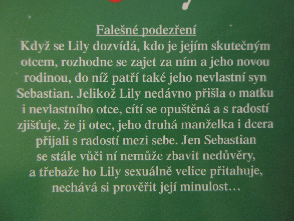 FALEŠNÉ PODEZŘENÍ, CATHERINE SPENCEROVÁ, **an