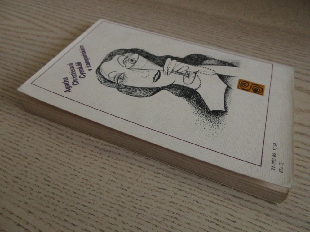 CYANKÁLI V ŠAMPAŇSKÉM, AGATHA CHRISTIE, **an