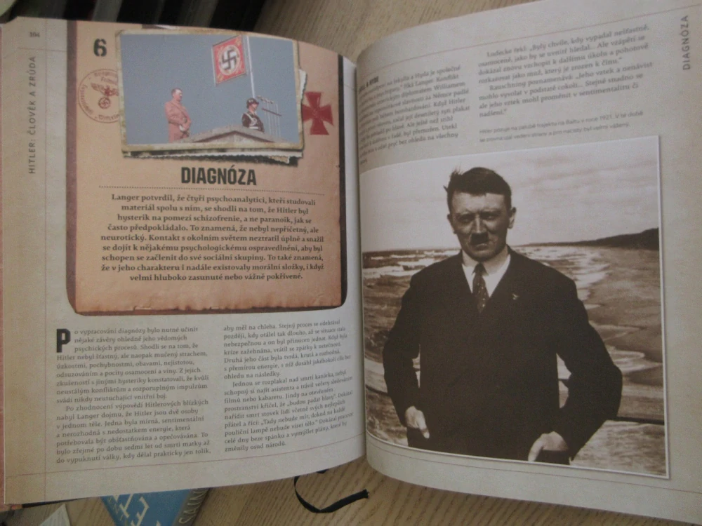 HITLER: PSYCHIATRICKÉ POSUDY - VŮDCOVO ŠÍLENSTVÍ, NIGEL CAWTHORNE, **an