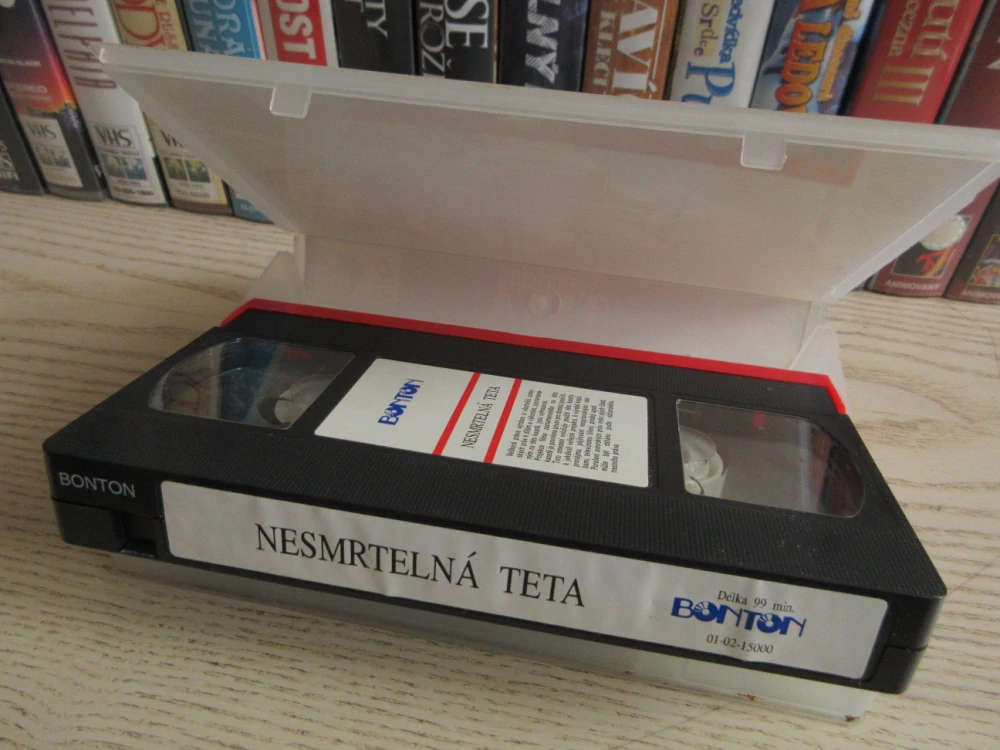 NESMRTELNÁ TETA, J. BOHDALOVÁ, J. HANZLÍK, VHS VIDEOKAZETA