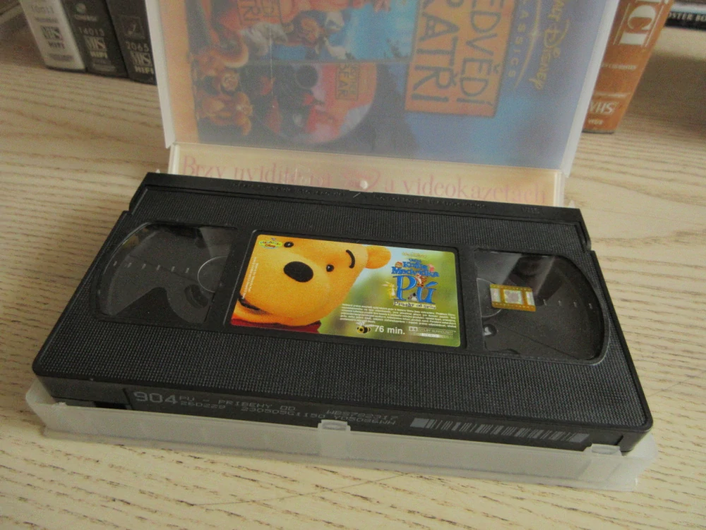 VELKÁ KNIHA MEDVÍDKA PÚ, PŘÍBĚHY OD SRDCE, VHS VIDEOKAZETA