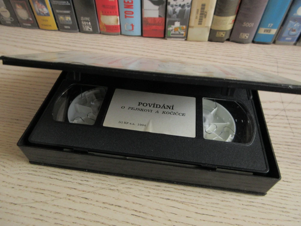 POVÍDÁNÍ O PEJSKOVI A KOČIČCE, VHS VIDEOKAZETA