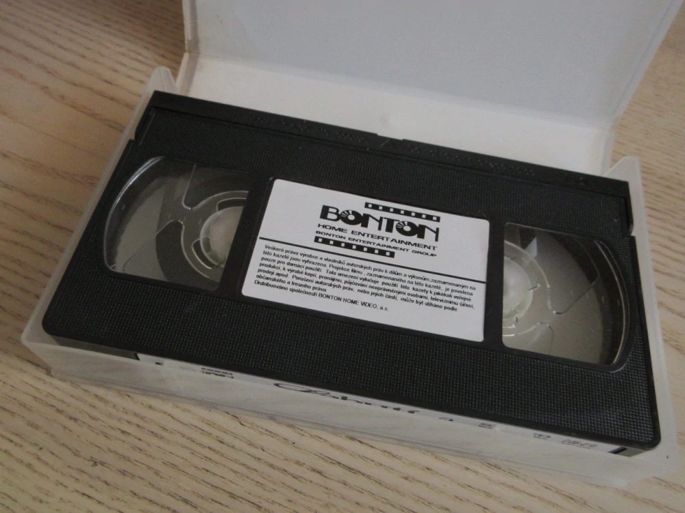 LABUTÍ PRINCEZNA 2: TAJEMSTVÍ HRADU, VHS VIDEOKAZETA