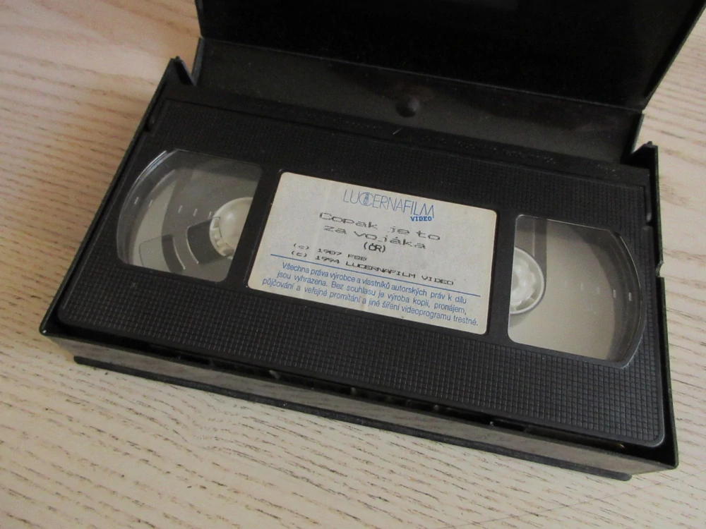 COPAK JE TO ZA VOJÁKA, J. LANGMAJER, K. RODEN, VHS VIDEOKAZETA