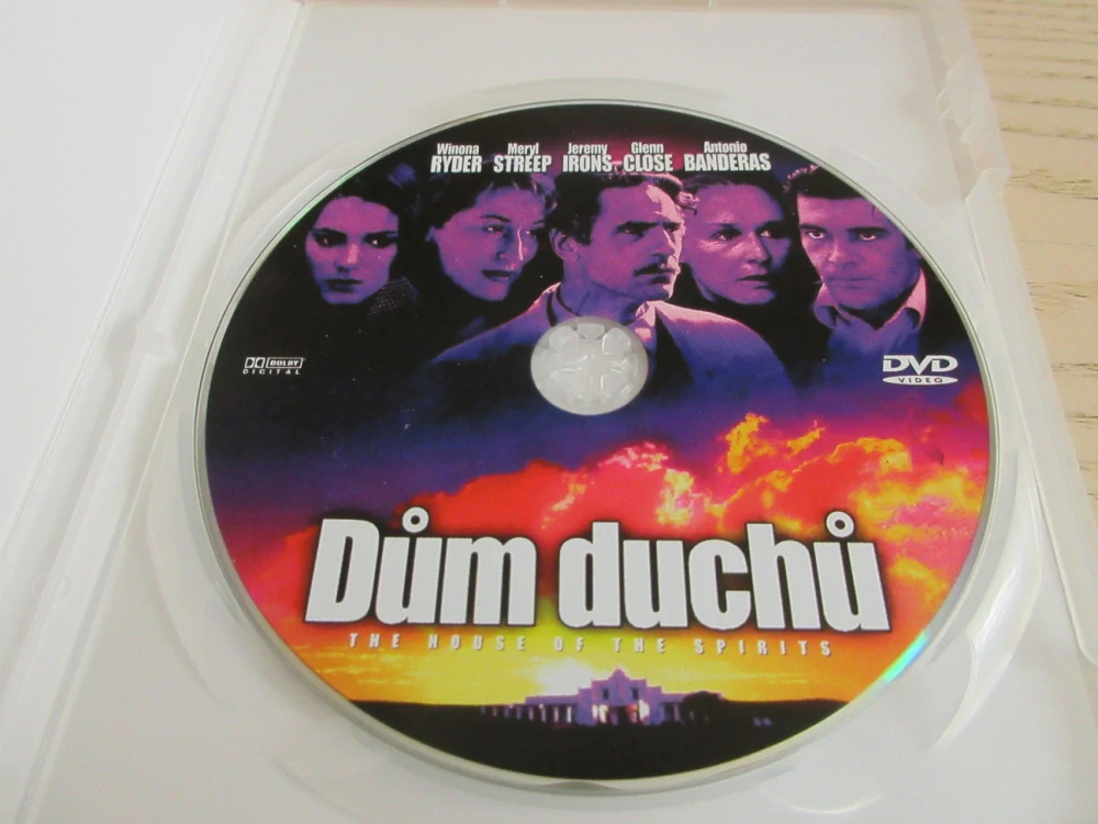 DŮM DUCHŮ, W. RYDER, M. STREEP, GB OBAL, ČESKÉ DVD FILM