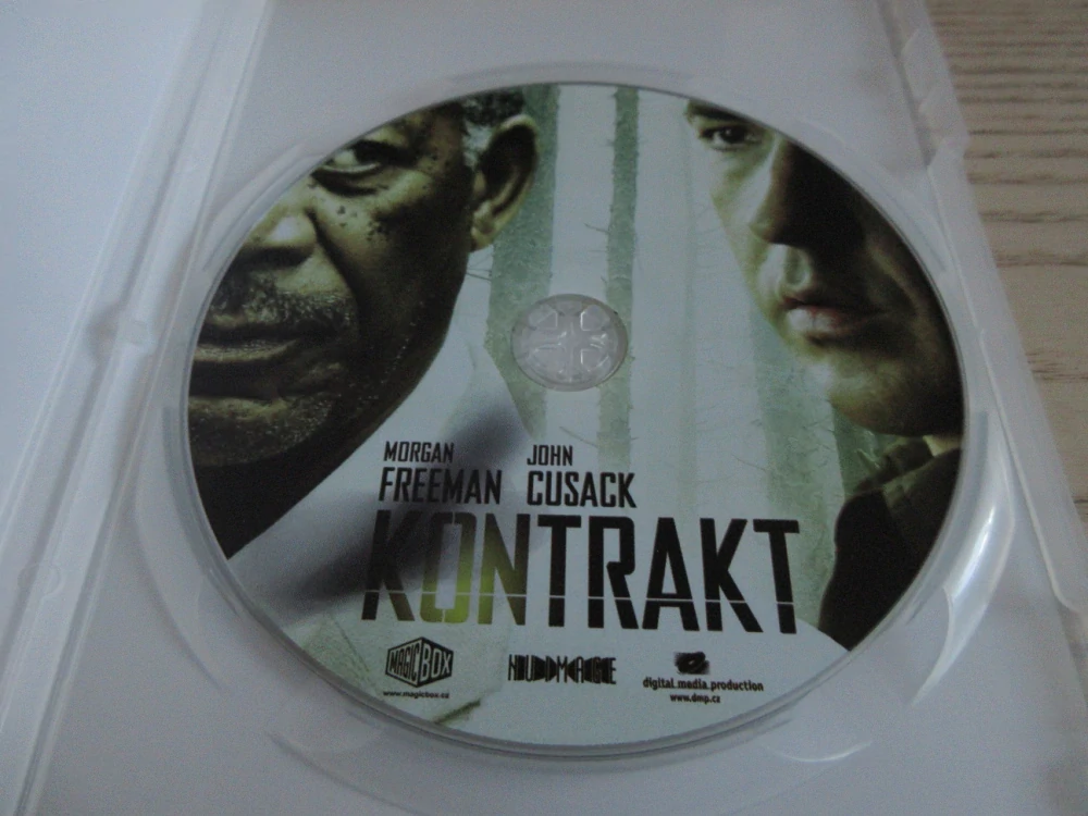 KONTRAKT, M. FREEMAN, J. CUSACK, GB OBAL, ČESKÉ DVD FILM