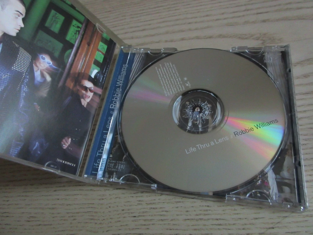 LIFE THRU A LENS, ROBBIE WILLIAMS, CD HUDBA