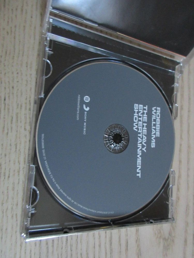 THE HEAVY ENTERTAINMENT SHOW, ROBBIE WILLIAMS, CD HUDBA